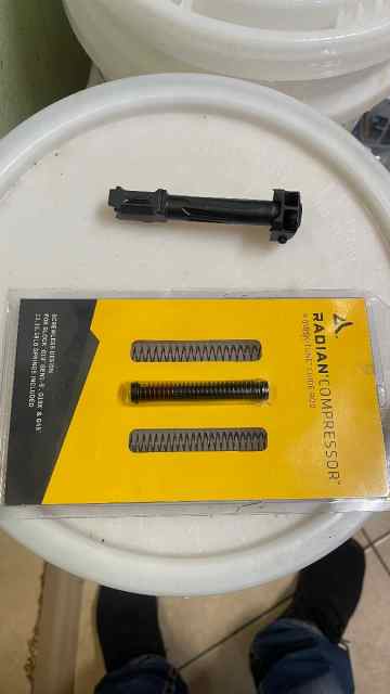 Radian Ramjet &amp;Guide Rod for Gen 5 Glock 19/19x/45