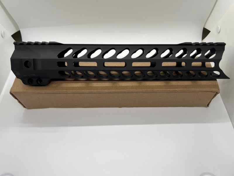12in mlok handguard 0922.jpeg