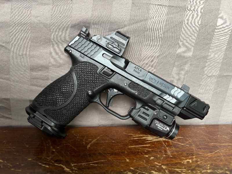 Smith &amp; Wesson M&amp;P 2.0 9mm 3.6”